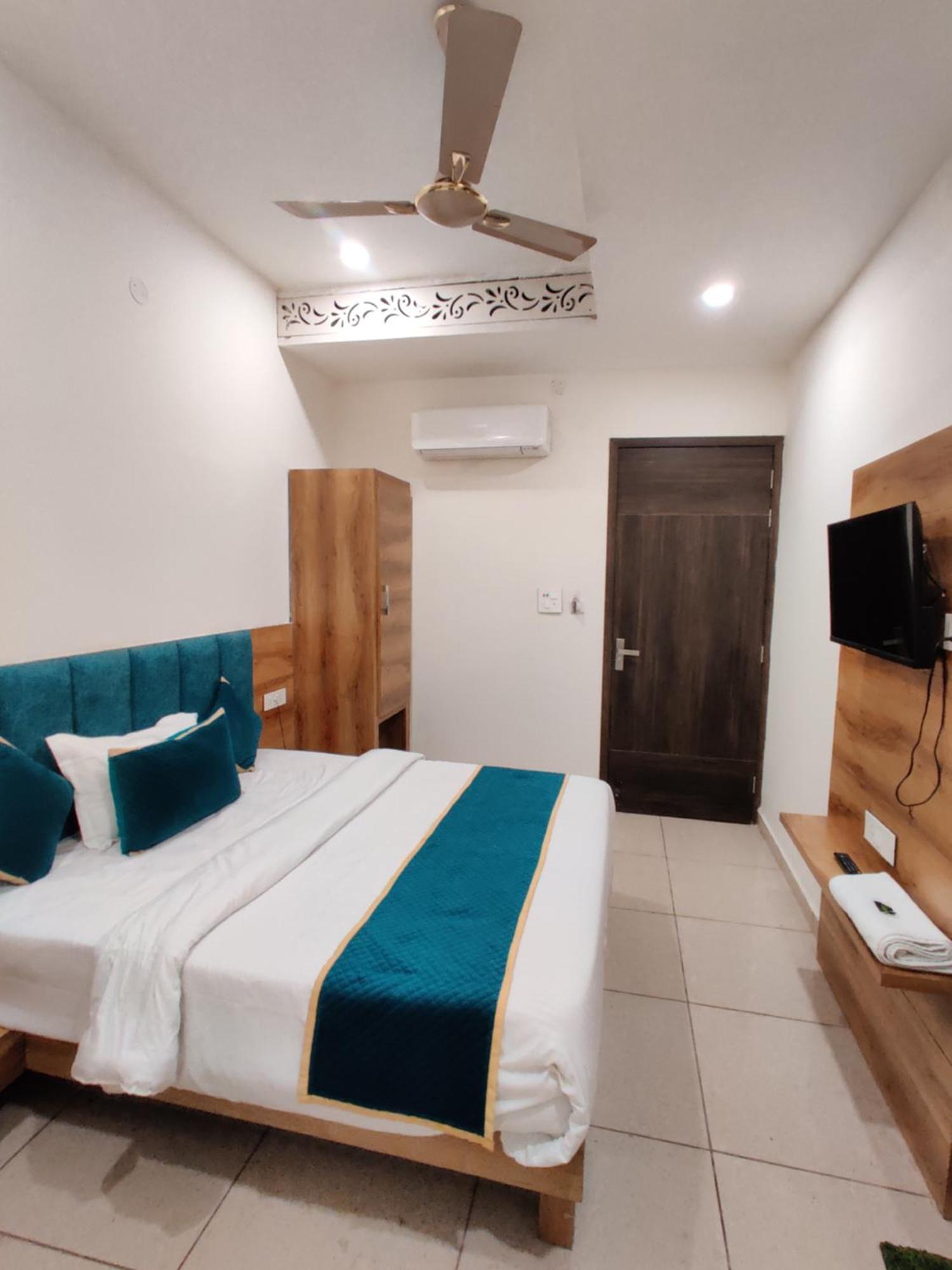 Hotel D S Inn Amritsar Exteriér fotografie