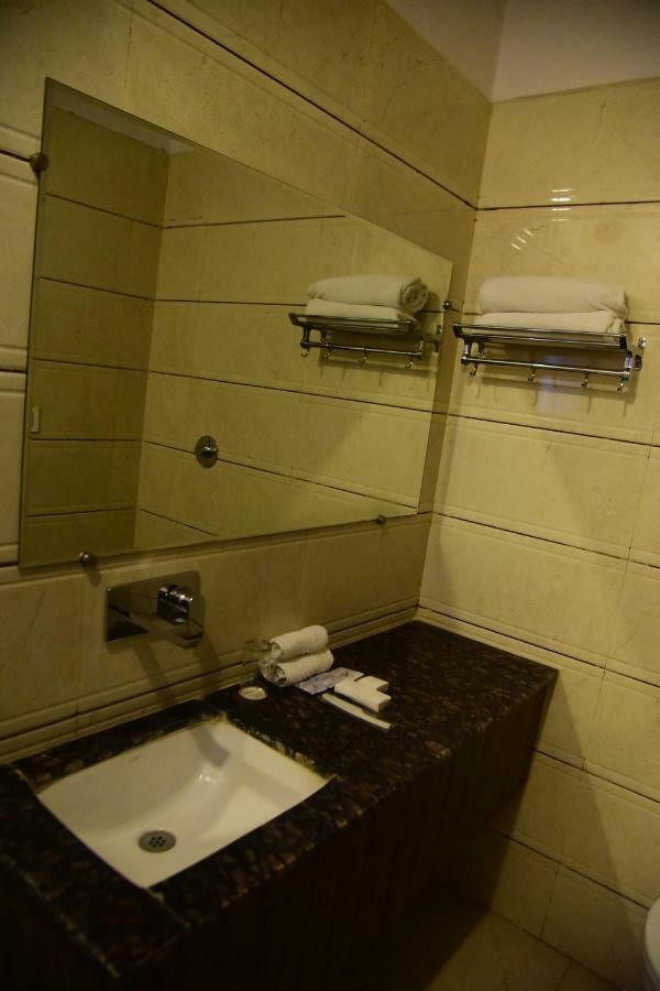 Hotel D S Inn Amritsar Exteriér fotografie